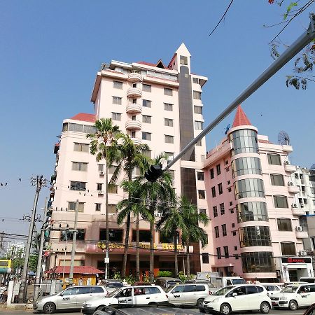 Queen'S Park Hotel Rangoon Eksteriør billede