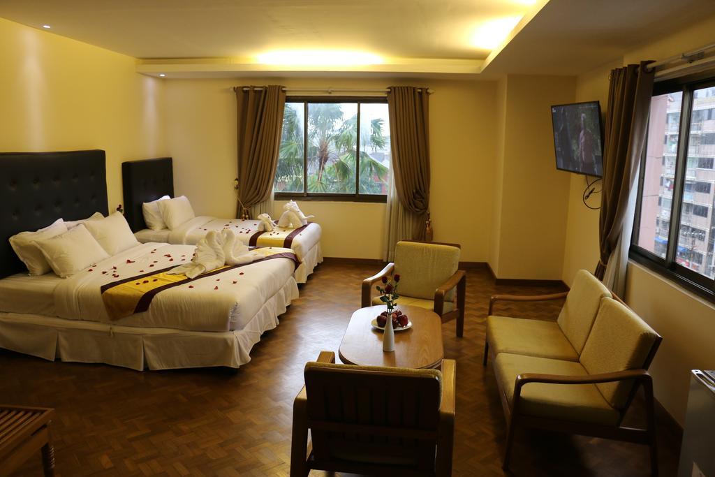 Queen'S Park Hotel Rangoon Eksteriør billede