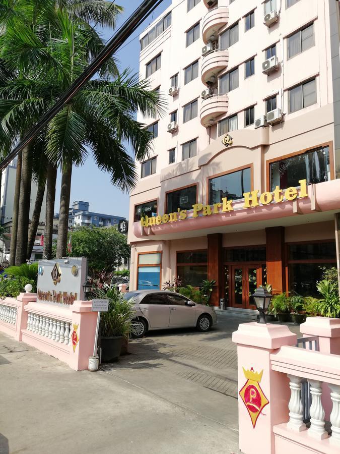 Queen'S Park Hotel Rangoon Eksteriør billede