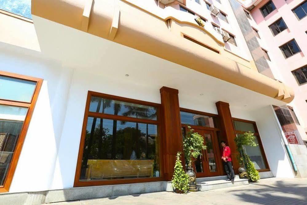 Queen'S Park Hotel Rangoon Eksteriør billede